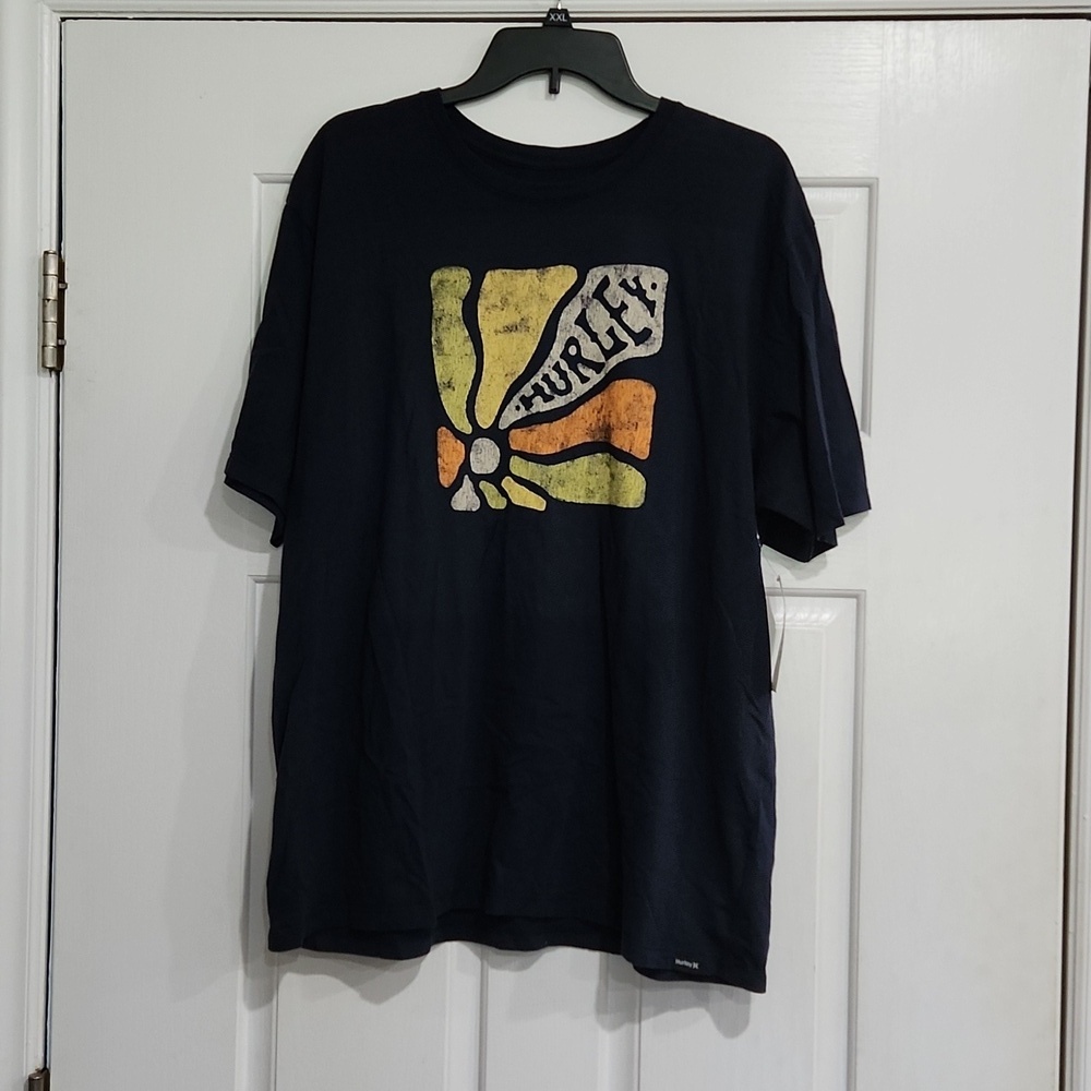 NWT Hurley Everyday Sunflower T-Shirt Size XL